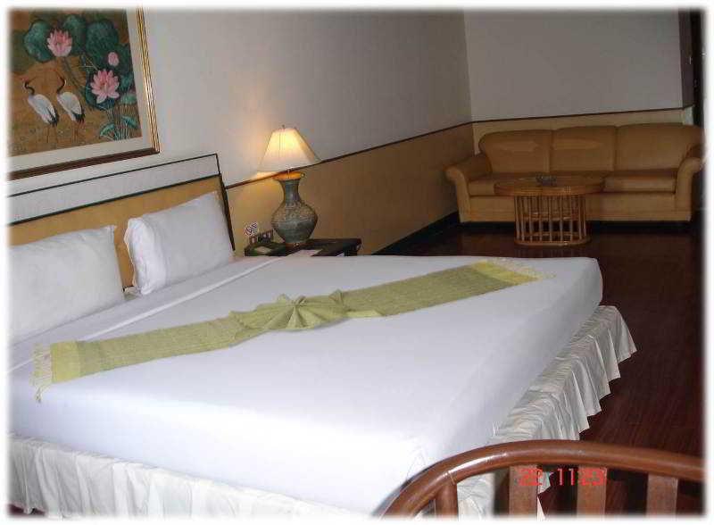 Sena Place Hotel Bangkok Luaran gambar