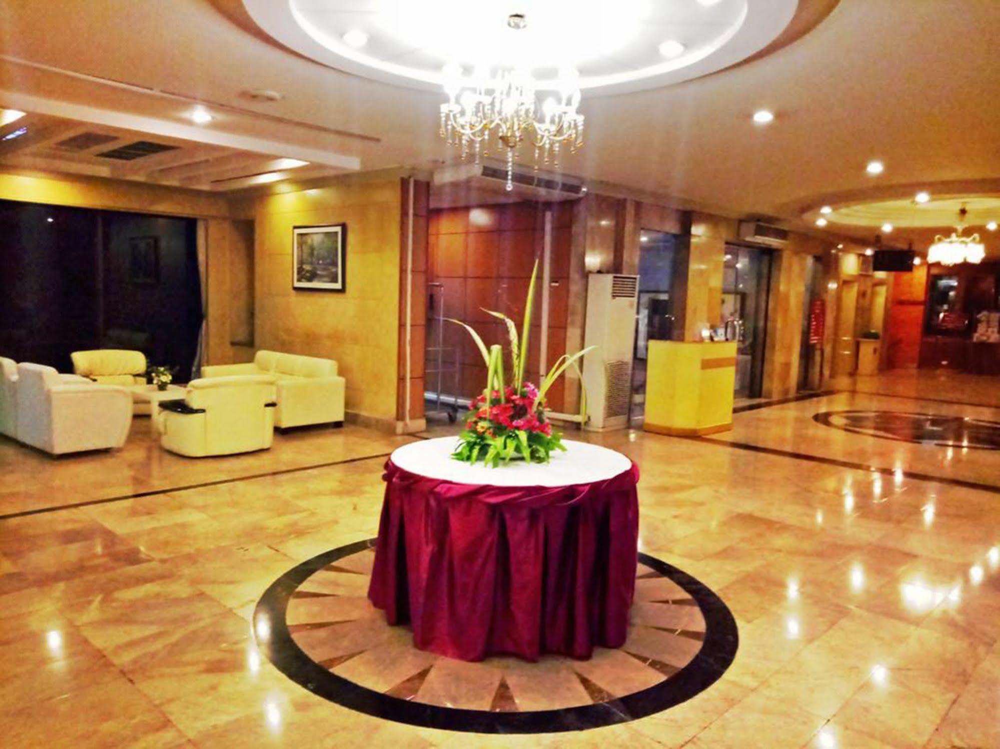 Sena Place Hotel Bangkok Luaran gambar